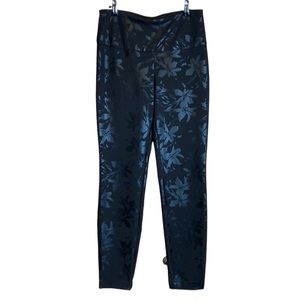 Soft Surroundings Twilight floral pull on pants leggings size small. Like New